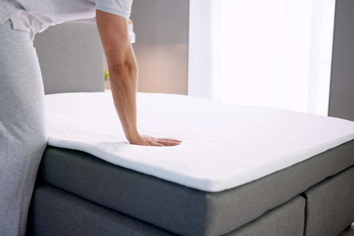 Quel matelas à mémoire de forme choisir pour une personne forte ?