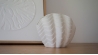 Vase coquillage - Dolomite blanche - GUSCIO - 19x12x15 cm
