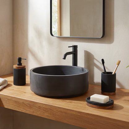 Set salle de bain - Résine noire et bois - LAGO