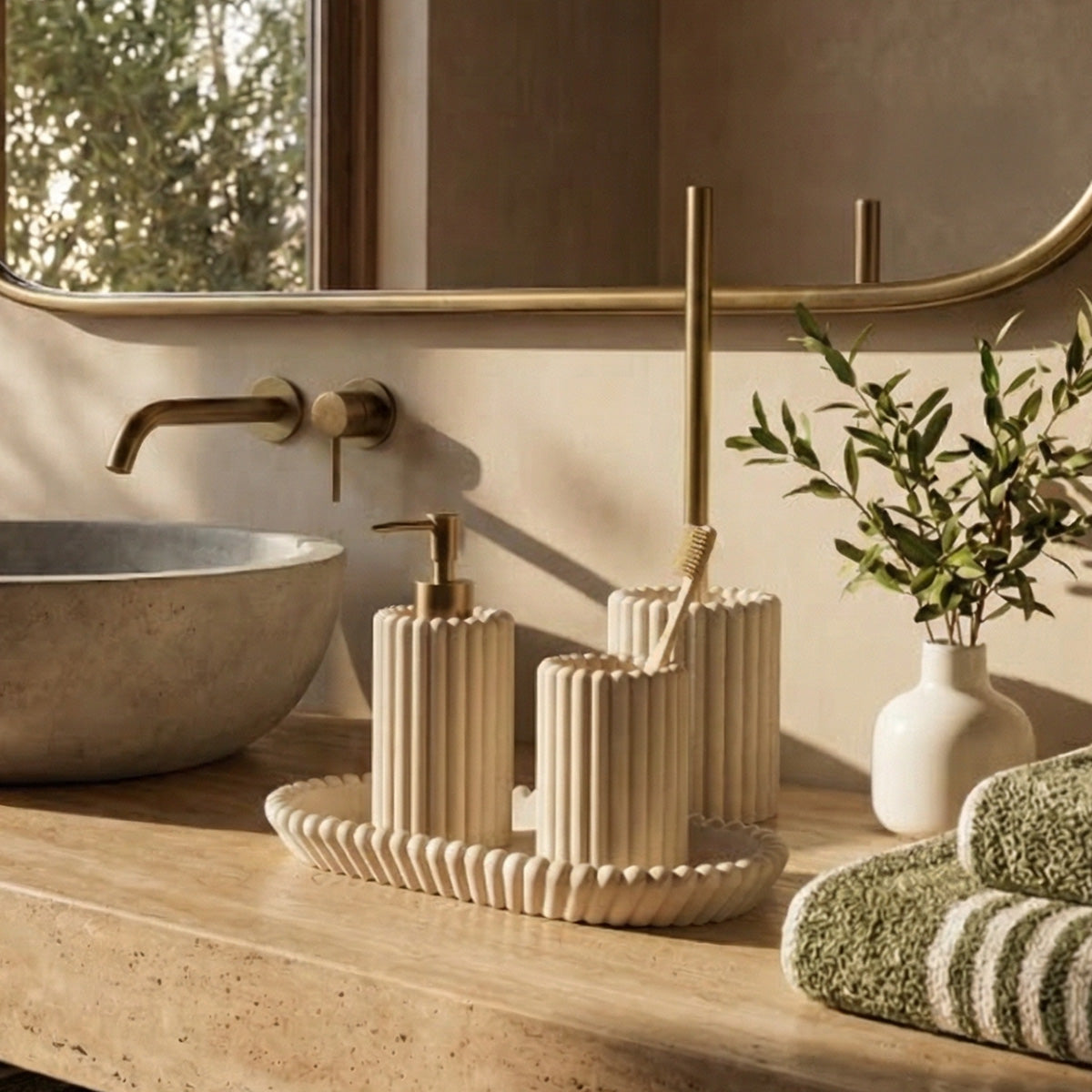 Set salle de bain - Résine beige - LUGANO